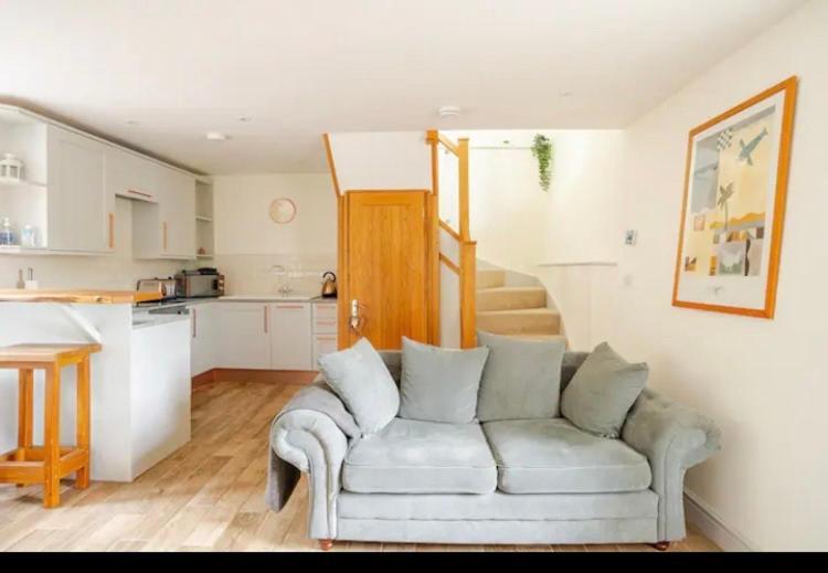 Stans Place Self Catering Cottage Малмсбери Экстерьер фото